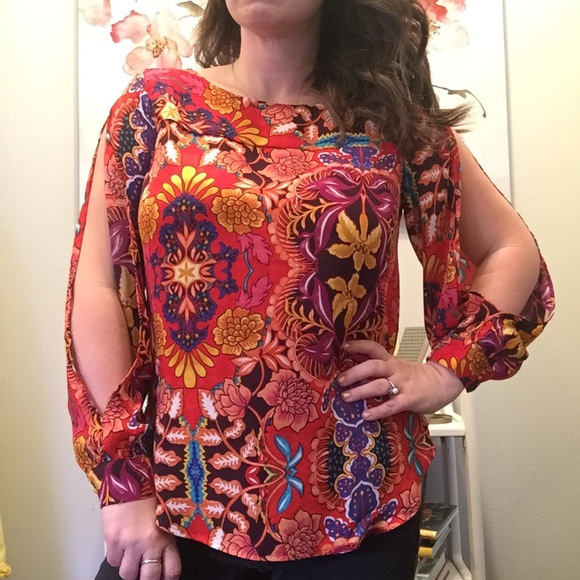 LOFT Tops - 4 for $15/LOFT Floral Long Open Sleeve Blouse
